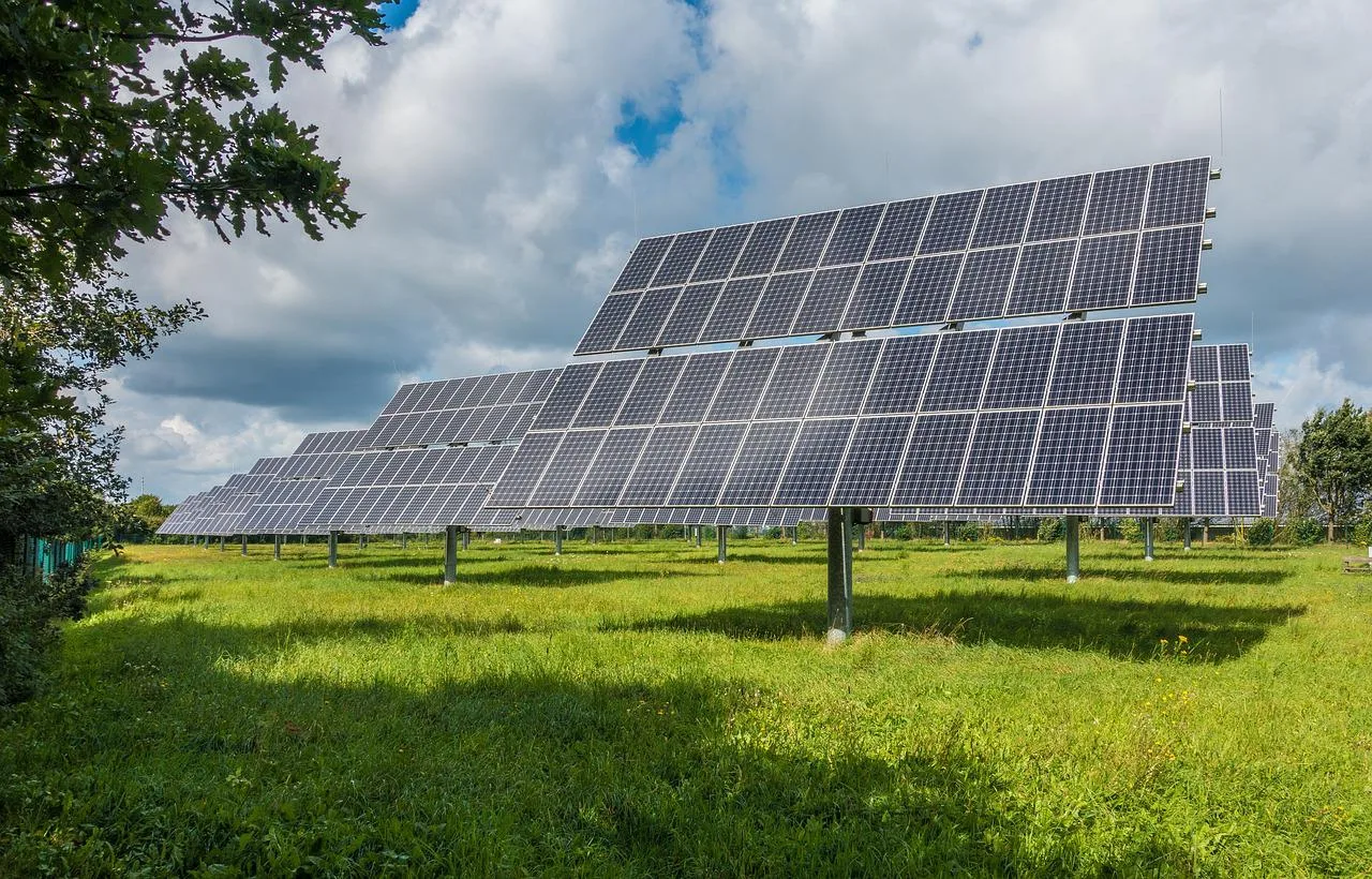 Sinnet (光环新网): Some data center projects adopt distributed photovoltaic power generation technology