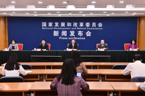 National Development and Reform Commission: The investment in the "East and West" project exceeds 400 billion, and the effect of computing power aggregation is beginning to show