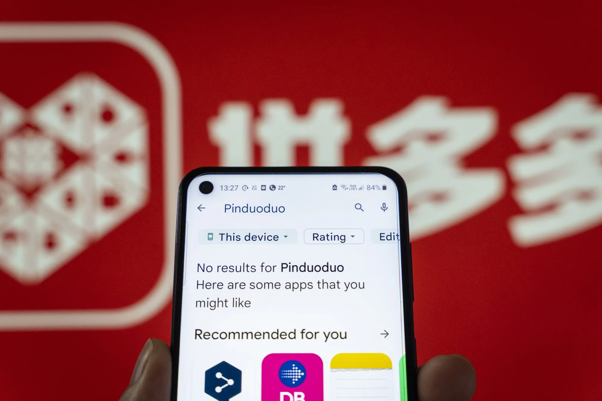 Google suspends top Chinese shopping app Pinduoduo