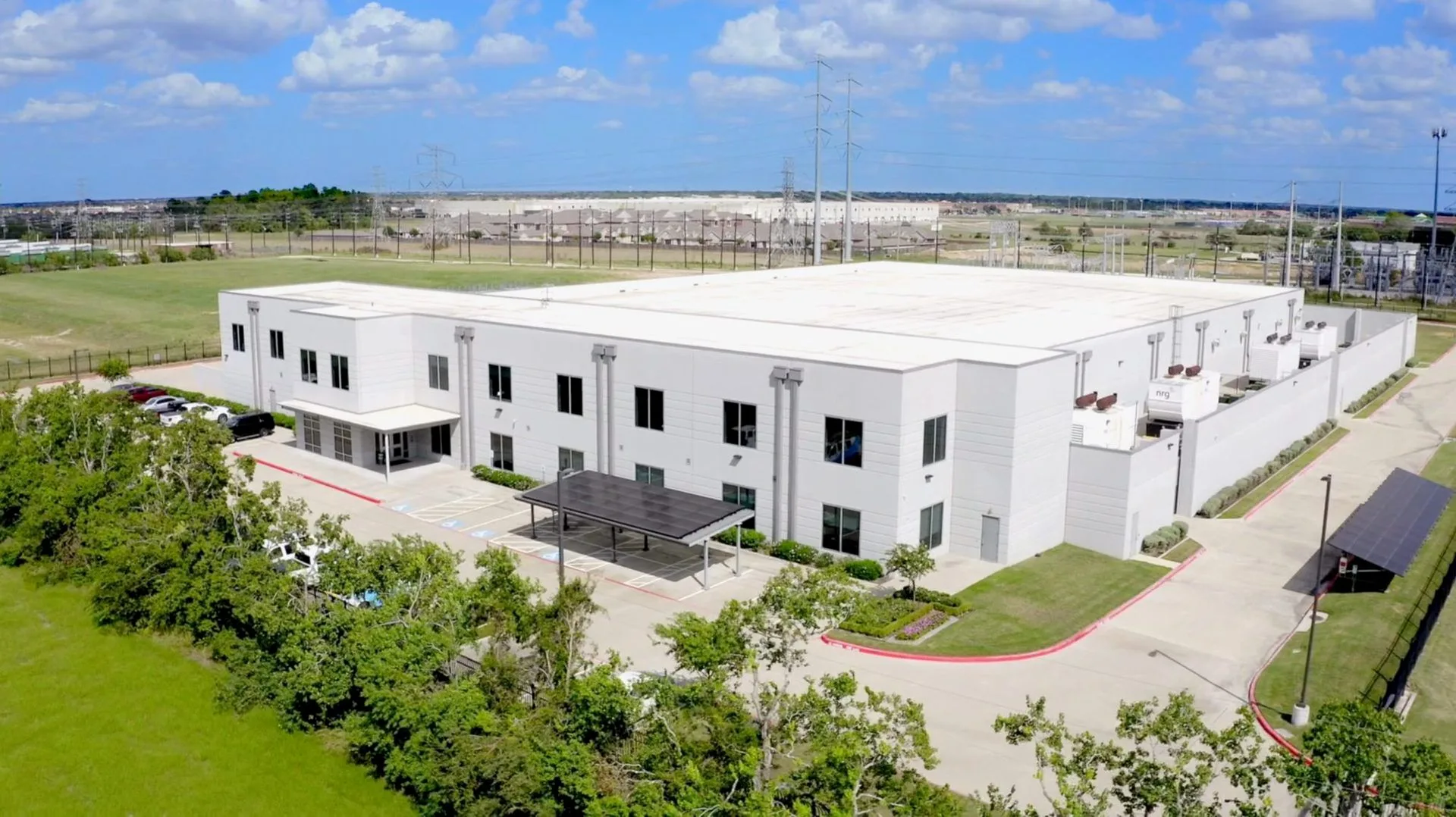 Texas to become hub for world's largest green-powered data center