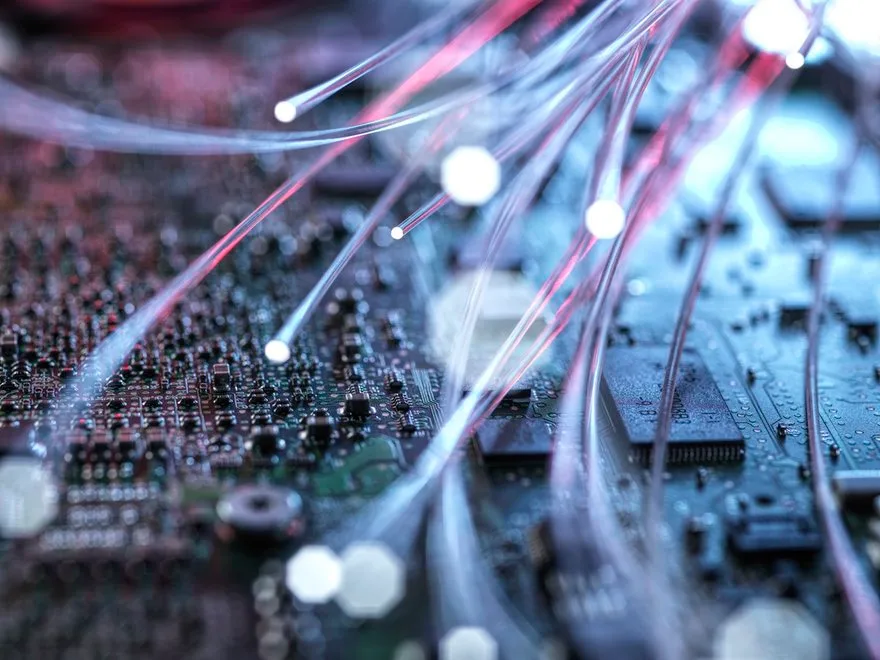 Lightspeed: Photonic networking in data centers